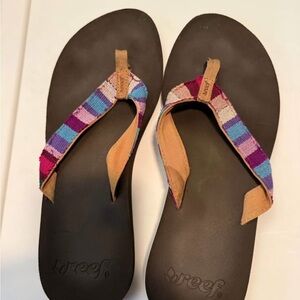 Size 8 Reef Flip Flops